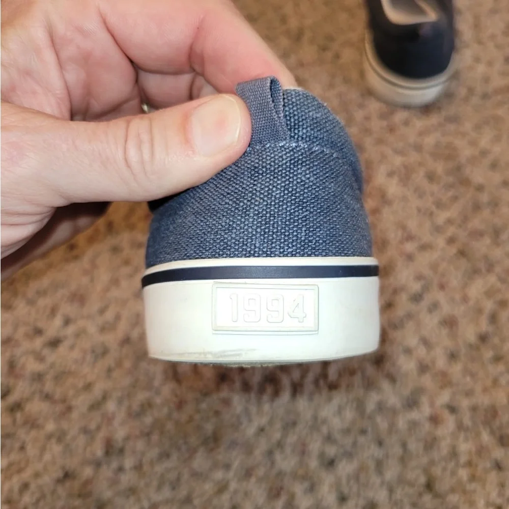 Old Navy Youth Slip Ons Size 5 Denim Navy Blue
